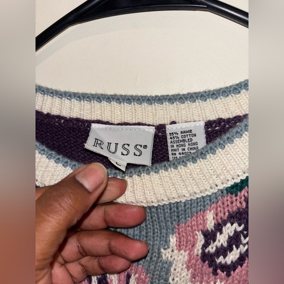 RUSS Vintage Sweater - Picture 2 of 3
